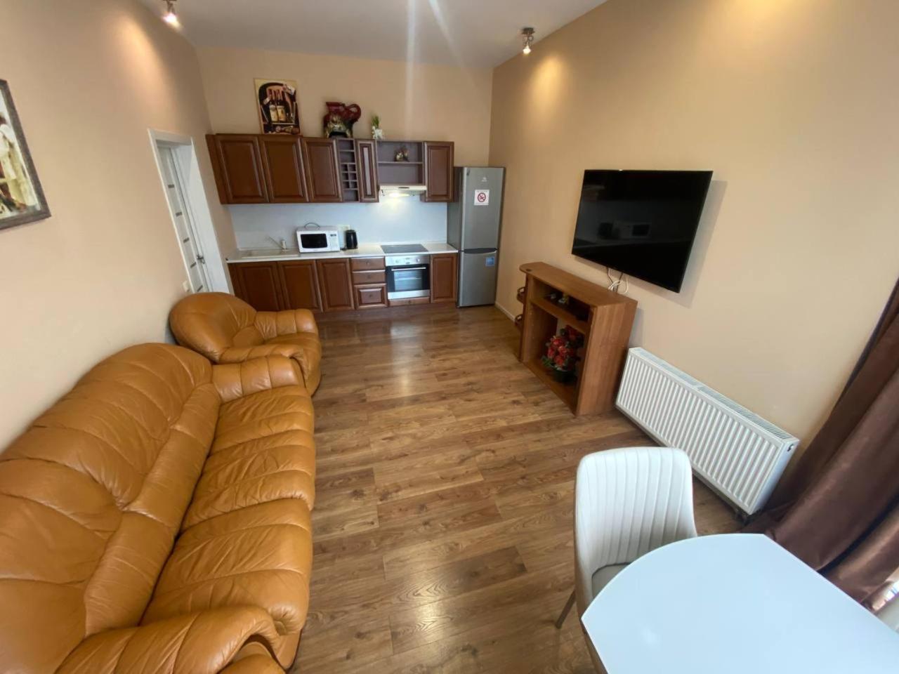 Apartment On Dragomirova Kiev Exterior foto